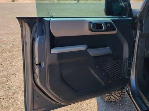 Used 2021 Ford Bronco Wildtrak AWD/4WD image 11