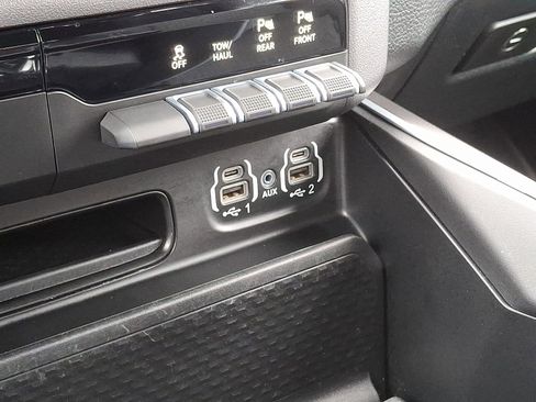 Used 2022 RAM 1500 Big Horn image 24