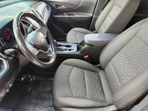 Used 2018 Chevrolet Equinox LT FWD image 15