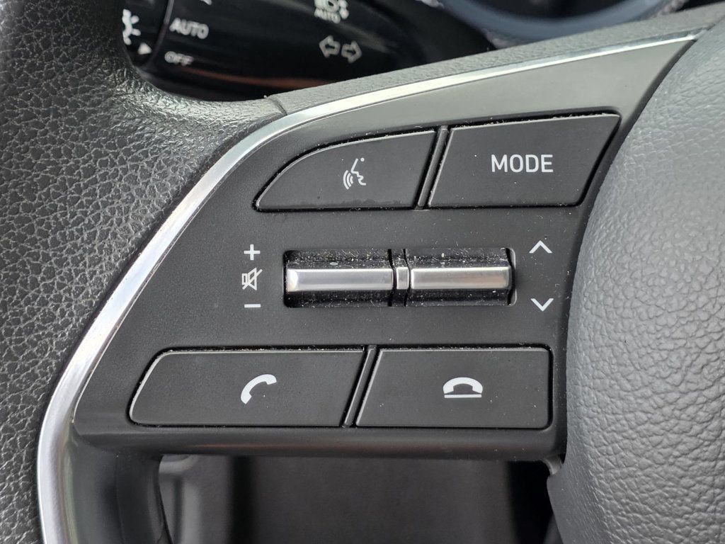 Used 2023 Hyundai Sonata SE FWD image 19