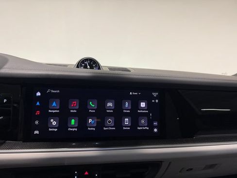 Certified 2024 Porsche Cayenne S AWD/4WD image 22