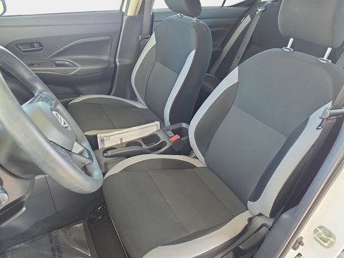 Used 2025 Nissan Versa S w/ Trunk Package FWD image 14