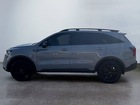 Used 2022 Kia Sorento S AWD/4WD image 2