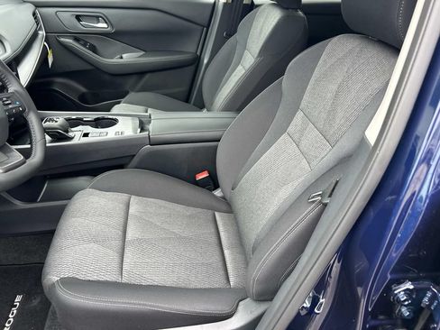 New 2026 Nissan Rogue SV FWD image 14