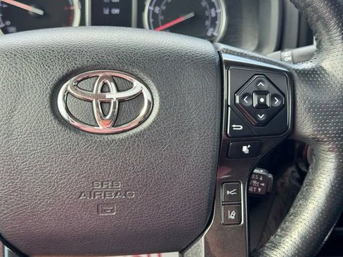 Used 2023 Toyota 4Runner TRD Off-Road Premium w/ Moonroof Package AWD/4WD image 31