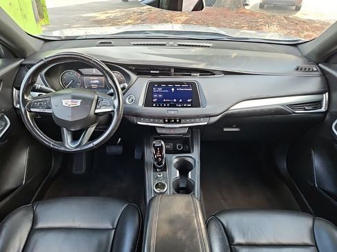 Used 2022 Cadillac XT4 Premium Luxury w/ Safety Alert Package FWD image 31