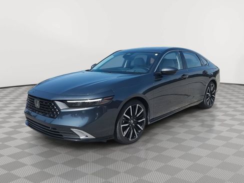 Used 2023 Honda Accord Touring image 28