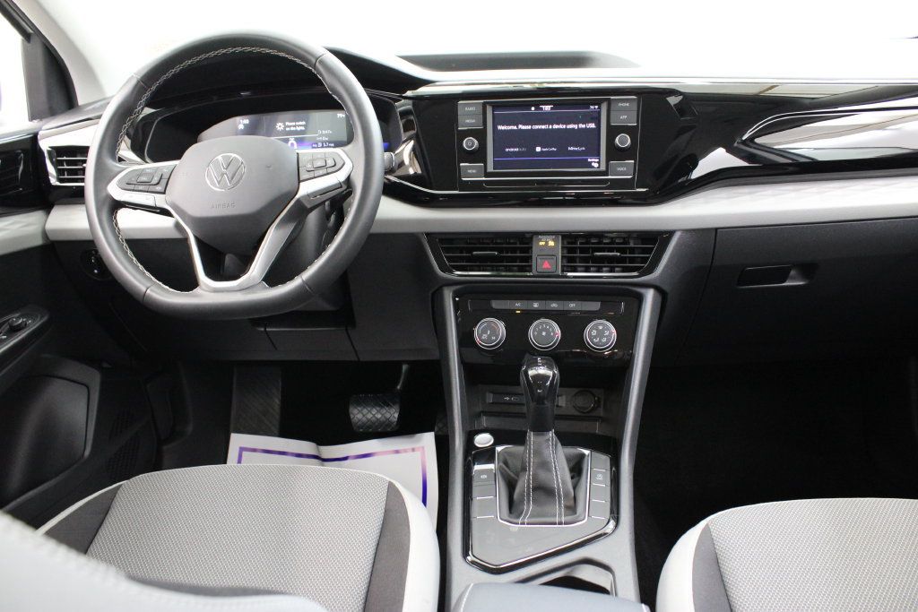 Used 2023 Volkswagen Taos S FWD image 9