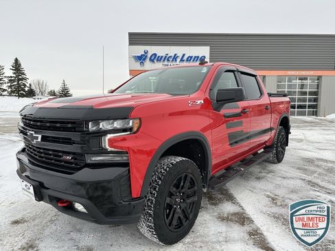 Used 2022 Chevrolet Silverado 1500 LT Trail Boss w/ Bed Protection Package image 1