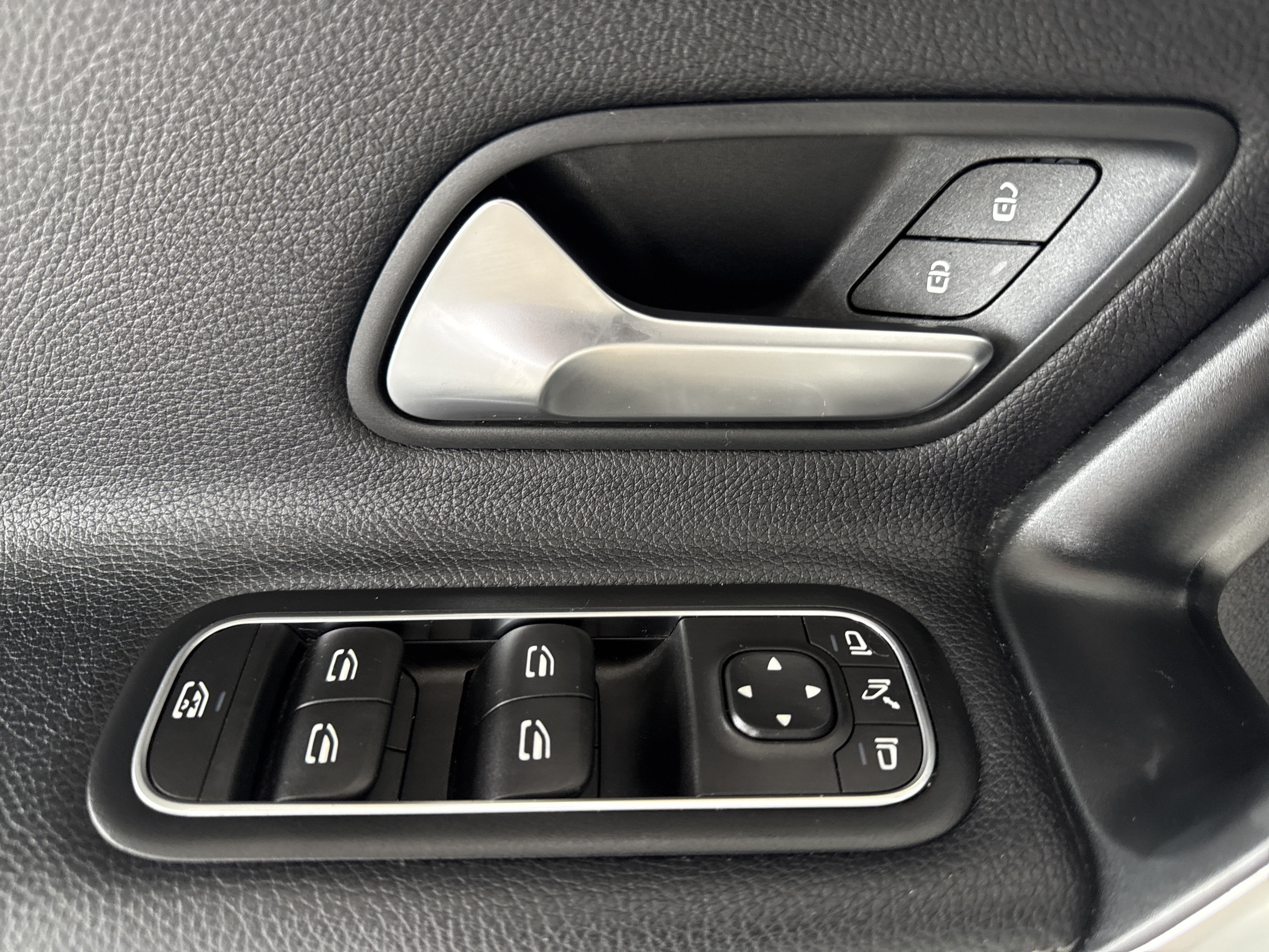 Certified 2021 Mercedes-Benz A 220 4MATIC image 18