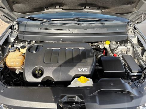 Used 2017 Dodge Journey SXT w/ Comfort/Convenience Group image 44