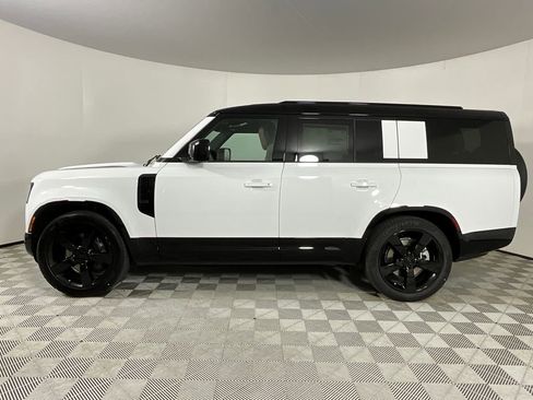 New 2026 Land Rover Defender 130 X-Dynamic SE AWD/4WD image 7