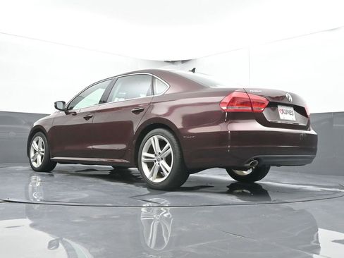 Used 2014 Volkswagen Passat TDI SE FWD image 39