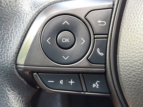 Used 2024 Toyota Corolla LE FWD image 10
