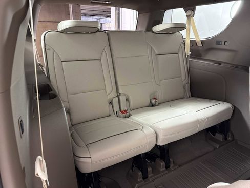 New 2026 GMC Yukon XL Denali w/ Sun & Power Step Package image 14