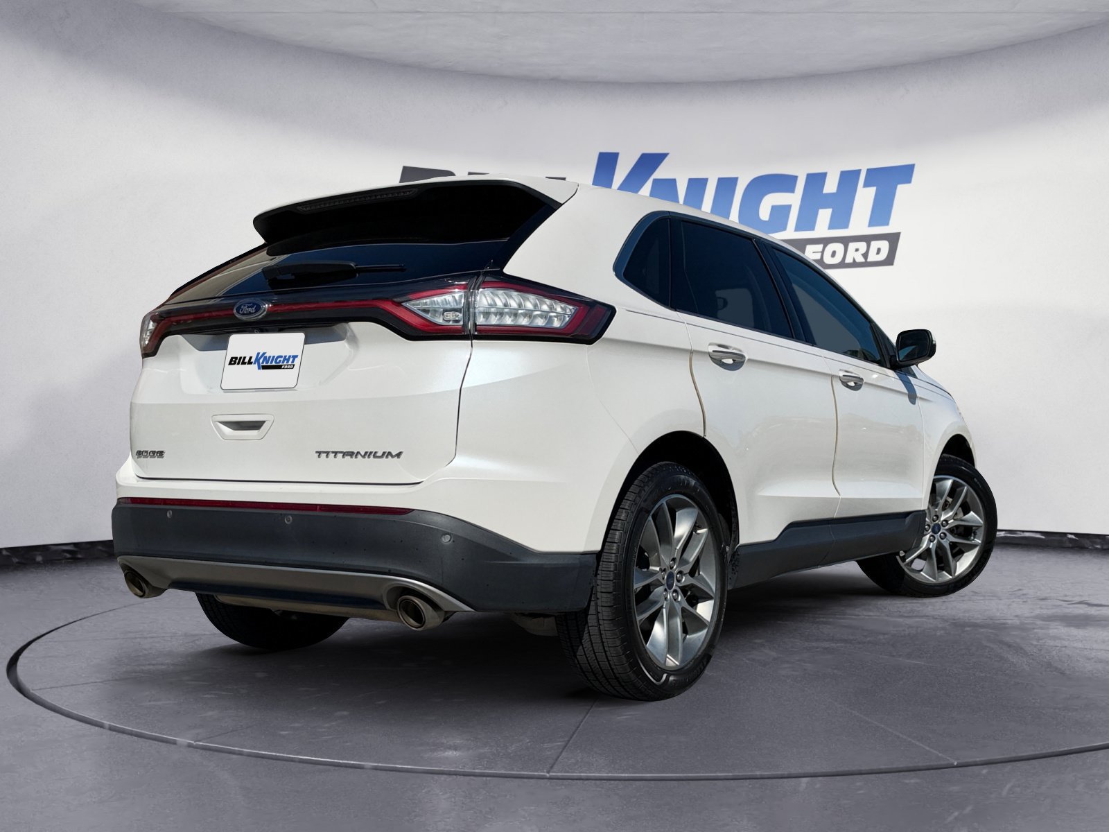 Used 2015 Ford Edge Titanium w/ Equipment Group 301A FWD image 5
