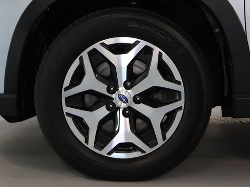 Used 2023 Subaru Forester Premium AWD/4WD image 35