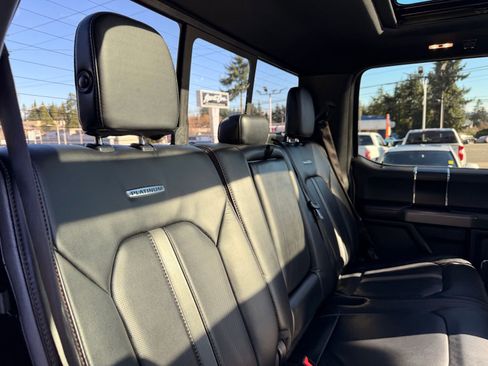 Used 2018 Ford F150 Platinum w/ Equipment Group 701A Luxury AWD/4WD image 32