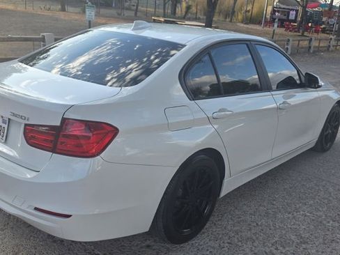 Used 2013 BMW 320i I image 5