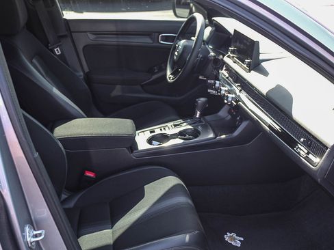 Certified 2023 Honda Civic Sport image 18