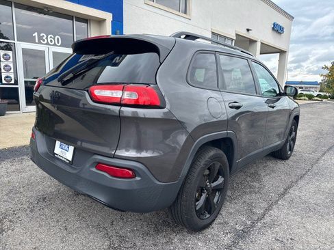 Used 2016 Jeep Cherokee High Altitude AWD/4WD image 16