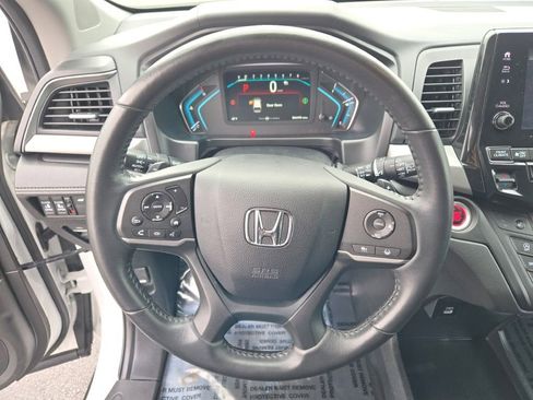 Used 2024 Honda Odyssey EX-L image 32