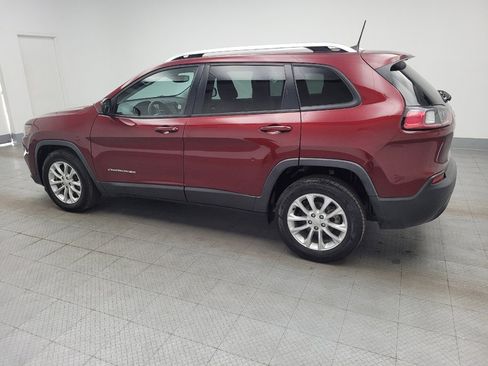 Used 2021 Jeep Cherokee Latitude FWD image 3