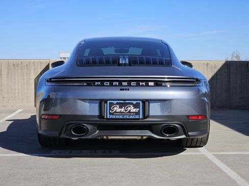 Certified 2025 Porsche 911 Carrera image 7