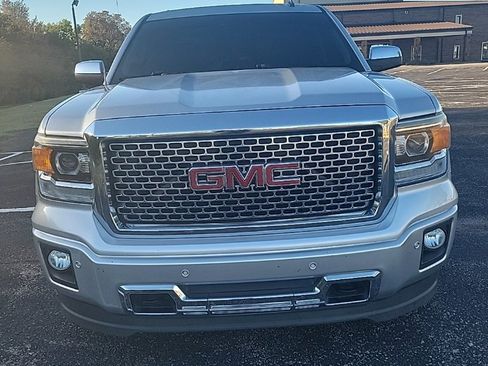 Used 2014 GMC Sierra 1500 Denali w/ Driver Alert Package image 2