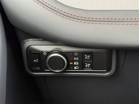 New 2026 Ford Explorer Active image 23