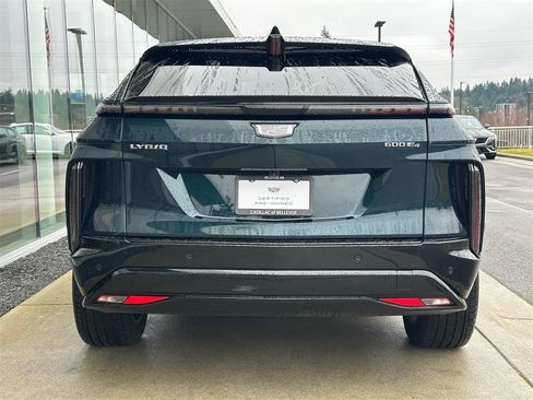 Certified 2024 Cadillac Lyriq Sport image 5