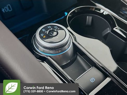 New 2026 Ford Explorer Platinum AWD/4WD image 18