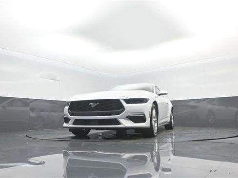 New 2026 Ford Mustang Coupe image 26