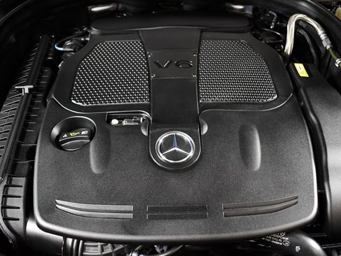 Used 2013 Mercedes-Benz E 350 Sedan image 53