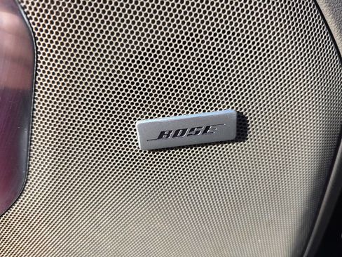 Used 2021 Chevrolet Suburban LT image 11