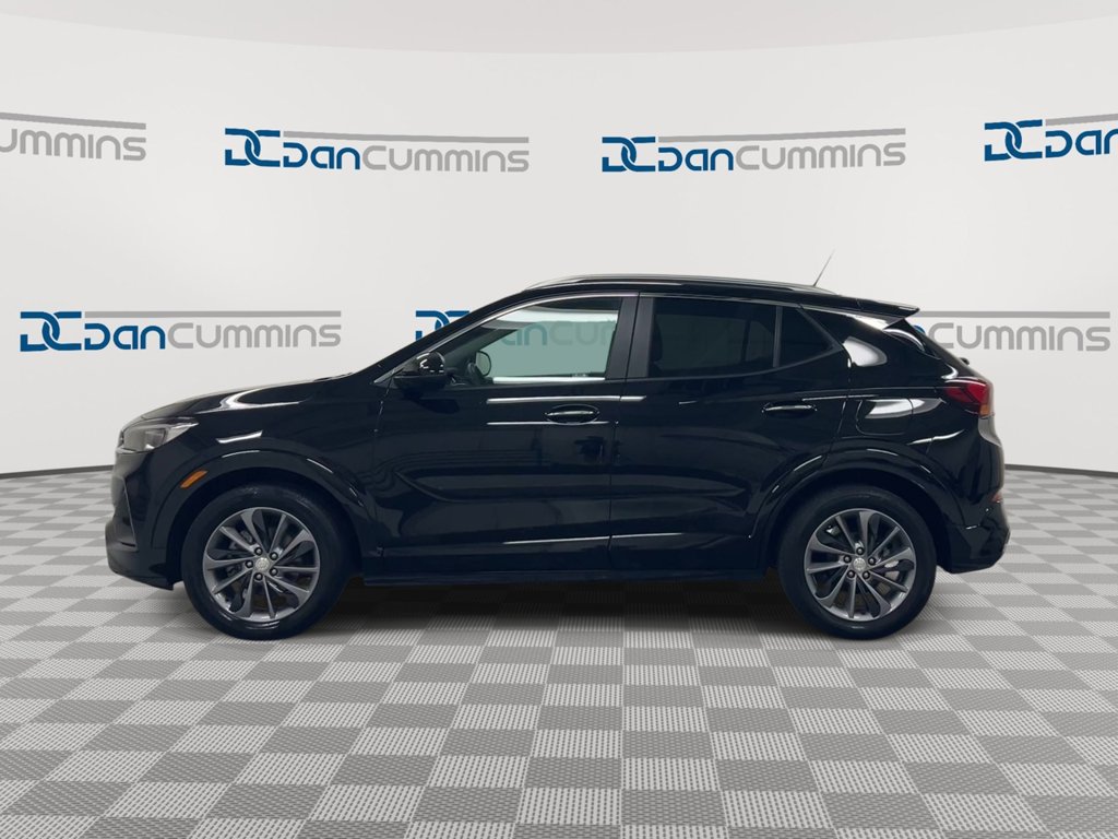 Used 2023 Buick Encore GX Select w/ Experience Buick Package FWD image 5