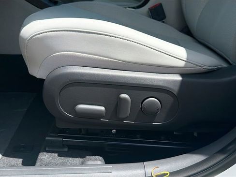 New 2026 Hyundai Kona Limited FWD image 20