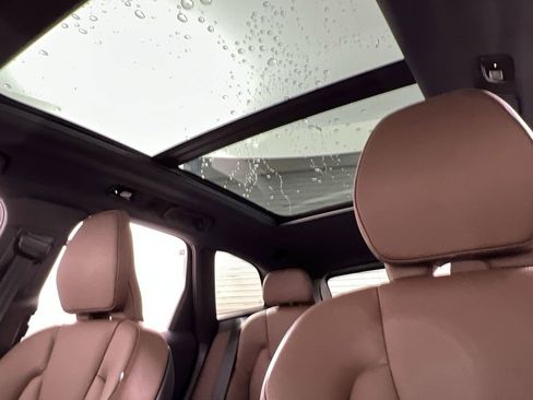 Used 2023 Volvo XC60 B5 Plus w/ Climate Package image 17