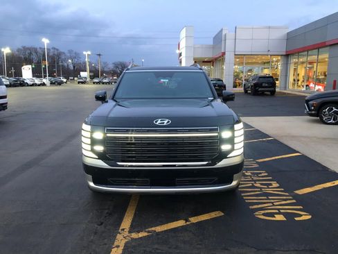 New 2026 Hyundai Palisade Calligraphy AWD/4WD image 2