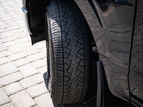 Used 2023 Ford F150 XLT w/ Trailer Tow Package image 32