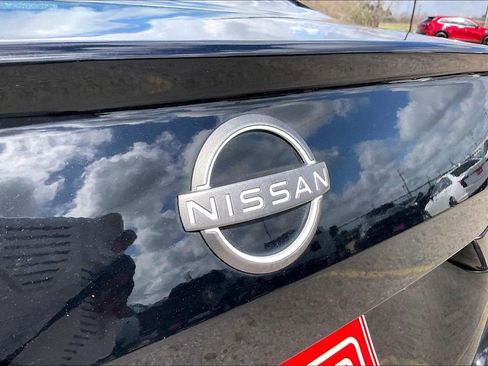 Used 2024 Nissan Altima 2.5 SR FWD image 27