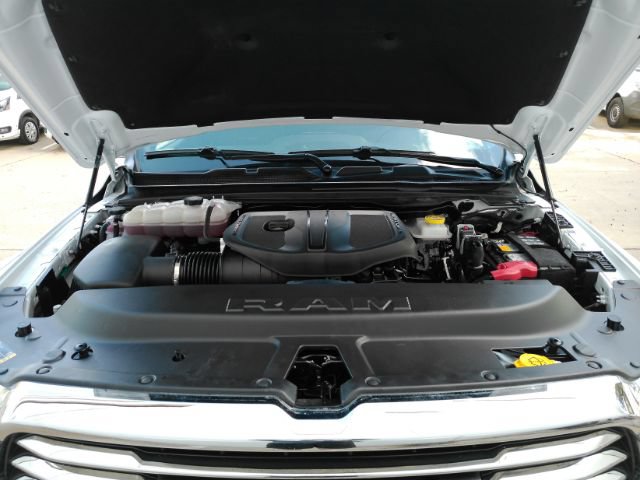Used 2026 RAM 1500 Laramie AWD/4WD image 52