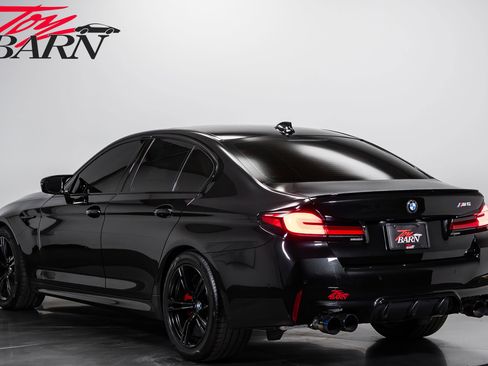 Used 2022 BMW M5 w/ Executive Package AWD/4WD image 3