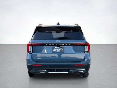 New 2026 Ford Explorer Active w/ Active Comfort Package image 4