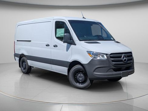 New 2026 Mercedes-Benz Sprinter 144 Cargo image 12