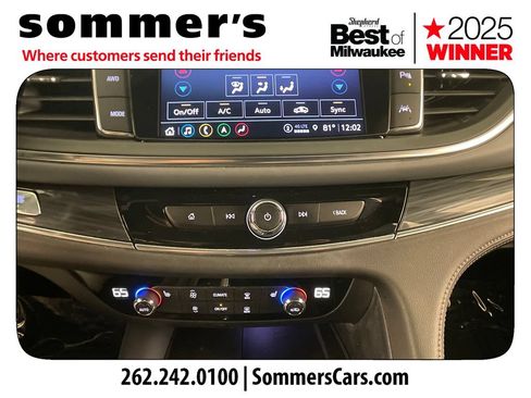 Used 2024 Buick Enclave Essence w/ Experience Buick Package AWD/4WD image 16