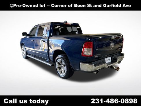 Used 2019 RAM 1500 Big Horn AWD/4WD image 3