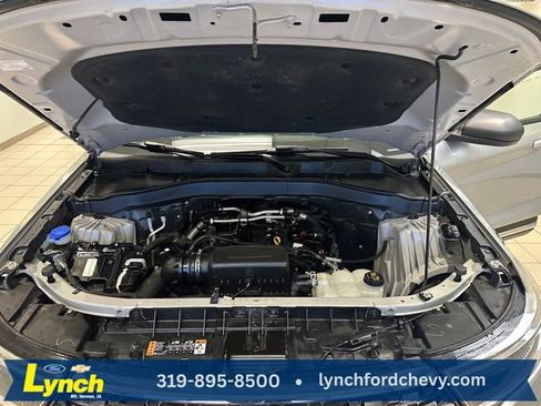 Used 2021 Ford Explorer XLT w/ Equipment Group 202A AWD/4WD image 28