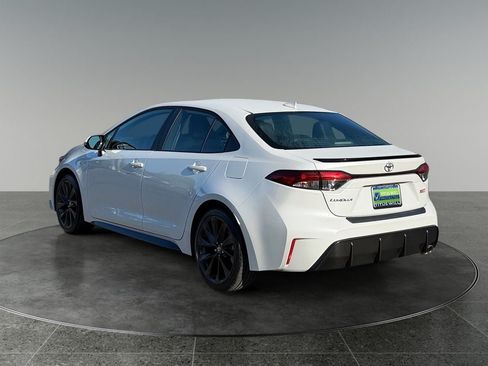 Used 2024 Toyota Corolla XSE FWD image 7