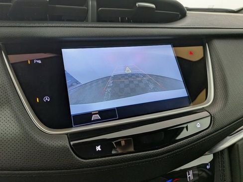 Certified 2023 Cadillac XT5 Luxury image 5